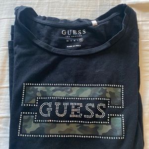 WOMENS XL GUESS TOP